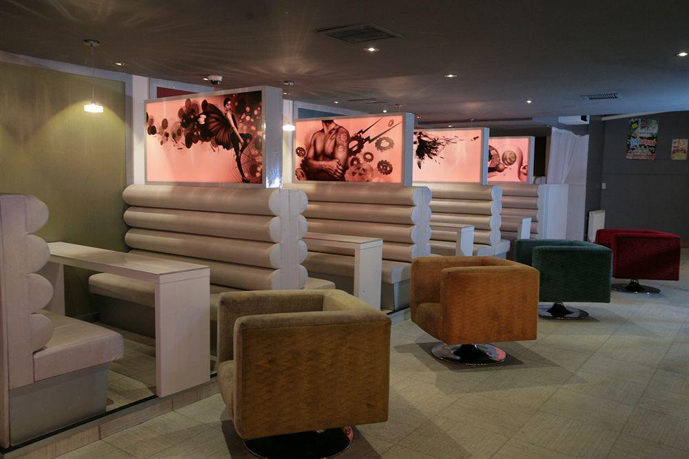 Livingston Lodge Hotel 외부 사진
